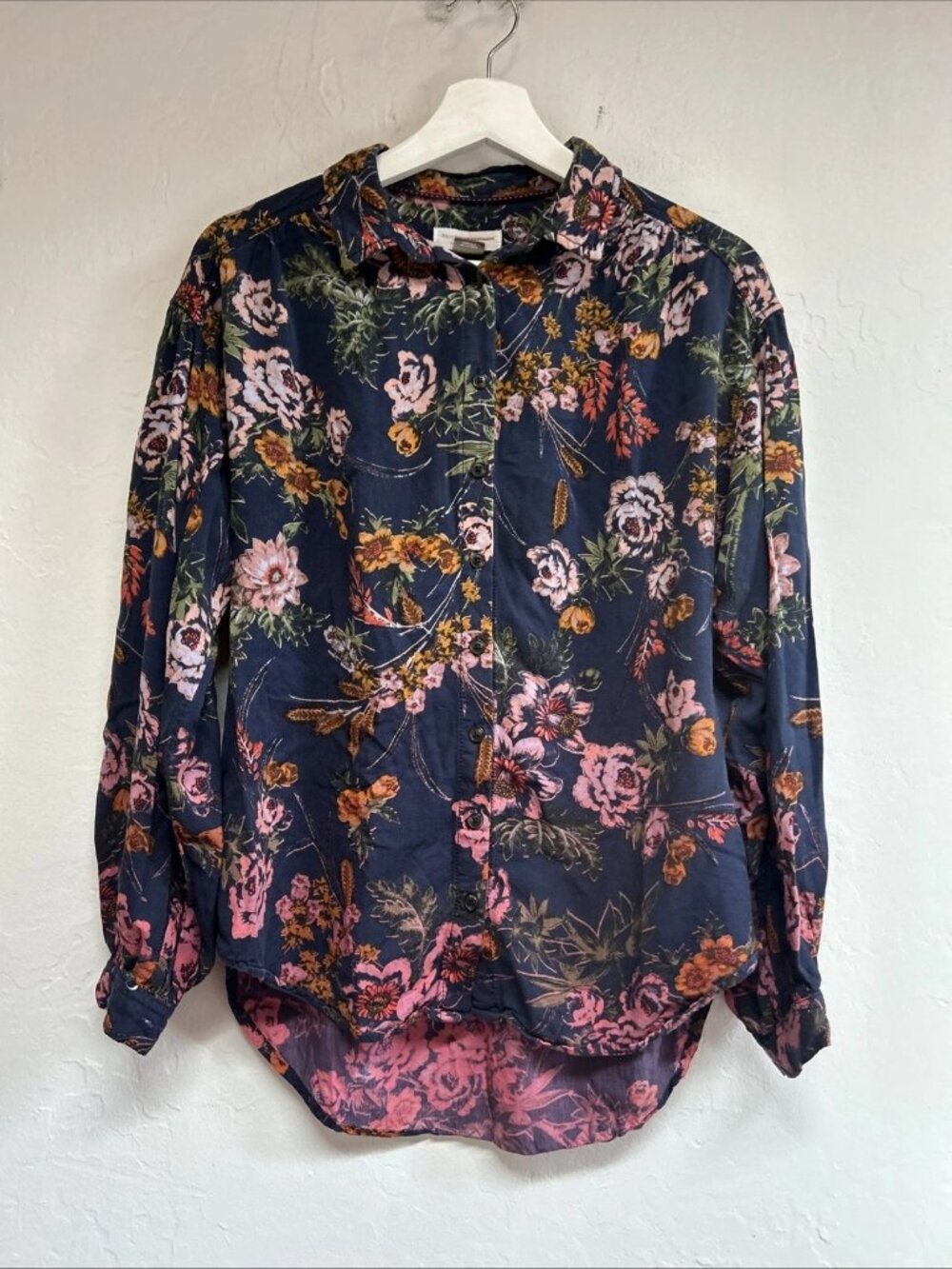 Anthropologie Pilcro Womens Evika Buttondown Shirt Small Floral Navy Long Sleeve